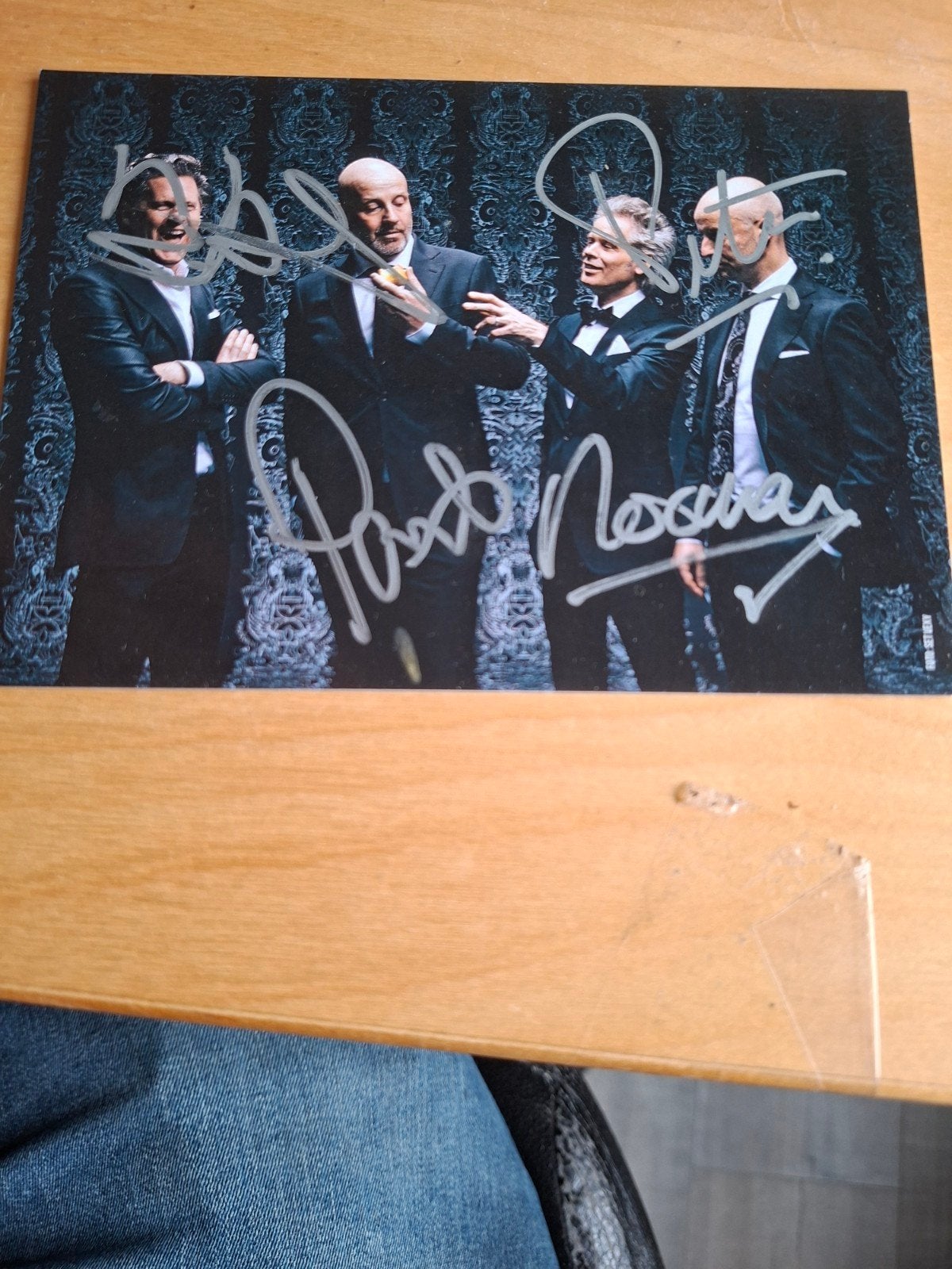 Gesigneerde Bløf ansichtkaart. Handtekeningen., Verzamelen, Ophalen of Verzenden, Zo goed als nieuw, Foto of Kaart, Gesigneerd
