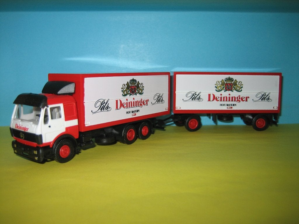 Deininger-Pils  MERCEDES combi  Herpa, Hobby en Vrije tijd, Modelauto's | 1:87, Ophalen of Verzenden, Zo goed als nieuw, Bus of Vrachtwagen