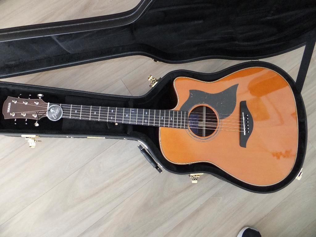Yamaha A5R  ARE Japan elektrisch-akoestische gitaar + koffer, Muziek en Instrumenten, Snaarinstrumenten | Gitaren | Akoestisch