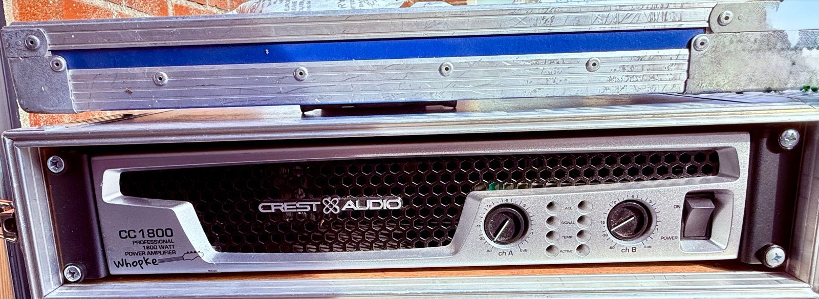 Crest Audio CC1800 Professionele Eindversterker, Gebruikt, 120 watt of meer, Stereo, Ophalen