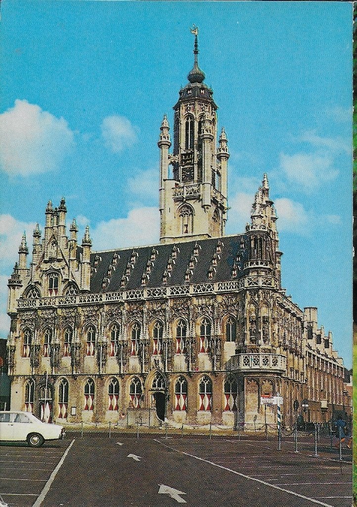 Q2119 Ongelopen ansichtkaart stadhuis Middelburg, Verzenden, 1980 tot heden, Ongelopen, Zeeland