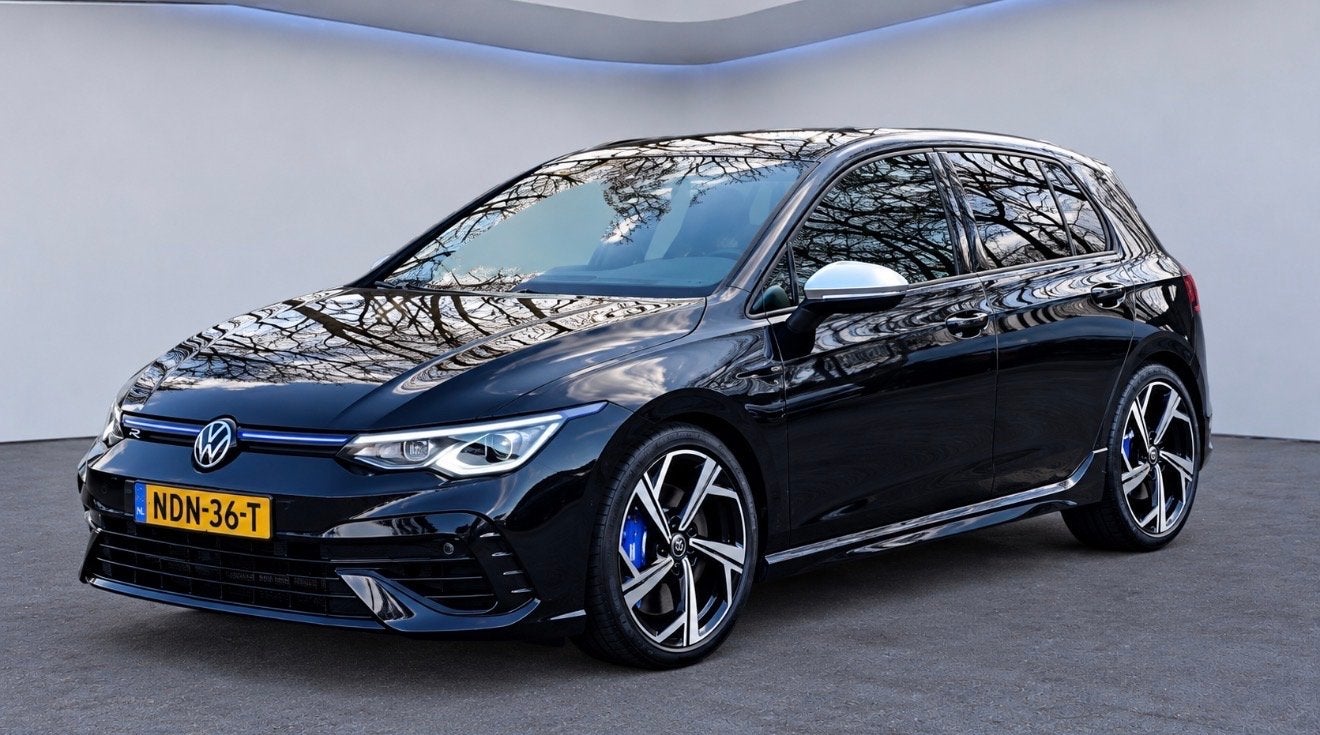 Volkswagen Golf 2.0 TSI 320pk 7-DSG 4MOTION 2023 Zwart, 4 cilinders, 1984 cc, 320 pk, Zwart