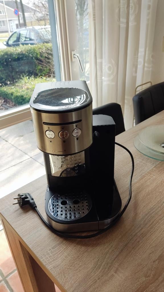 BluMill Koffiemachine - Espressomachine, Afneembaar waterreservoir, Gebruikt, Espresso apparaat, Gemalen koffie