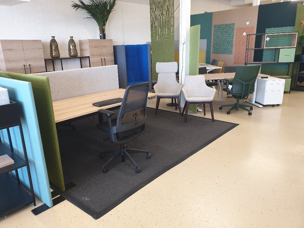 HUISLIJN showmodellen: Bureaus, kasten, stoelen, Huis en Inrichting, Ophalen, Nieuw