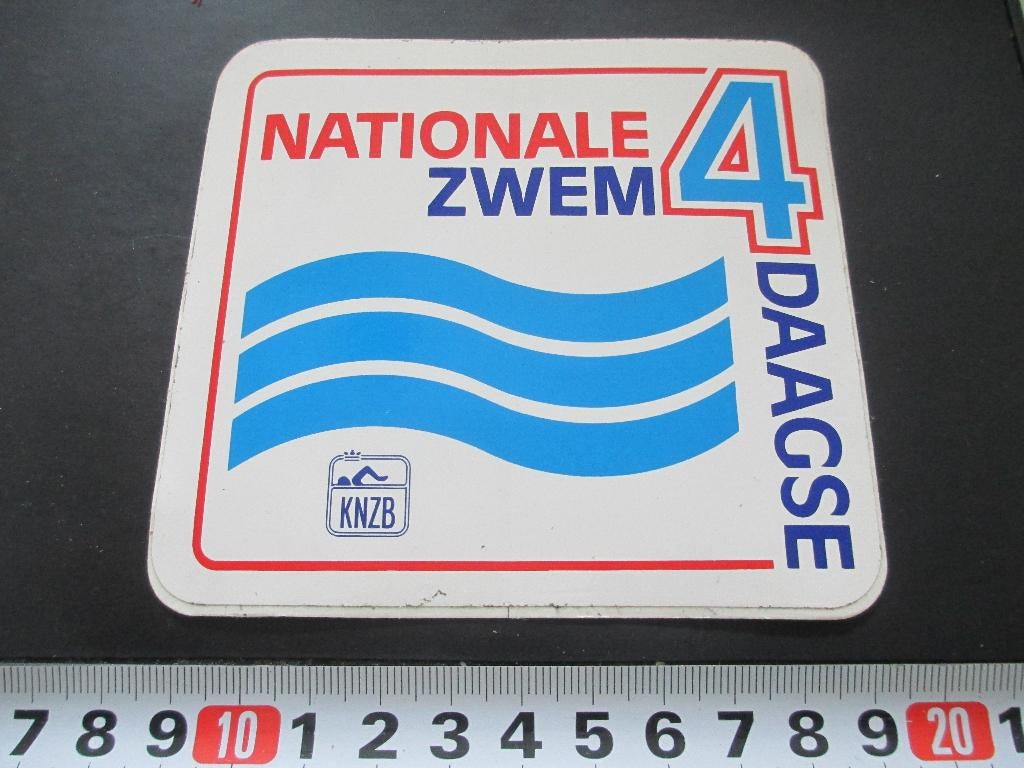 sticker KNZB nationale zwem4daagse *, Ophalen, Zo goed als nieuw