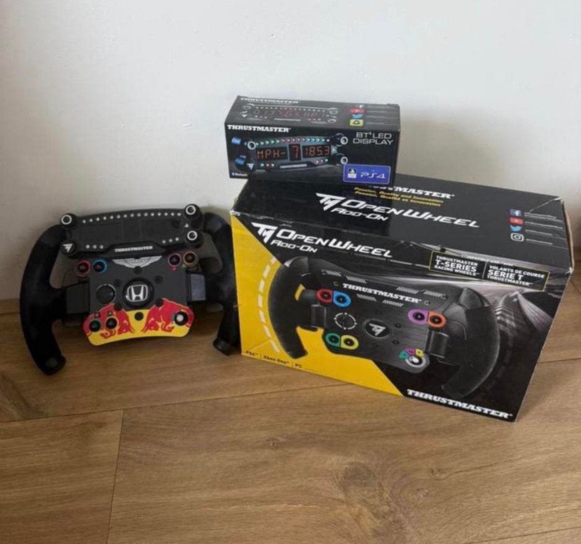 Thrustmaster - Open Wheel Add-On Red Bull met BT LED display, Ophalen, Zo goed als nieuw