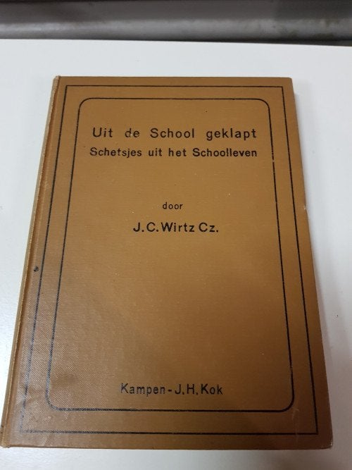 boek uit 1919, uit de school geklapt, Ophalen of Verzenden
