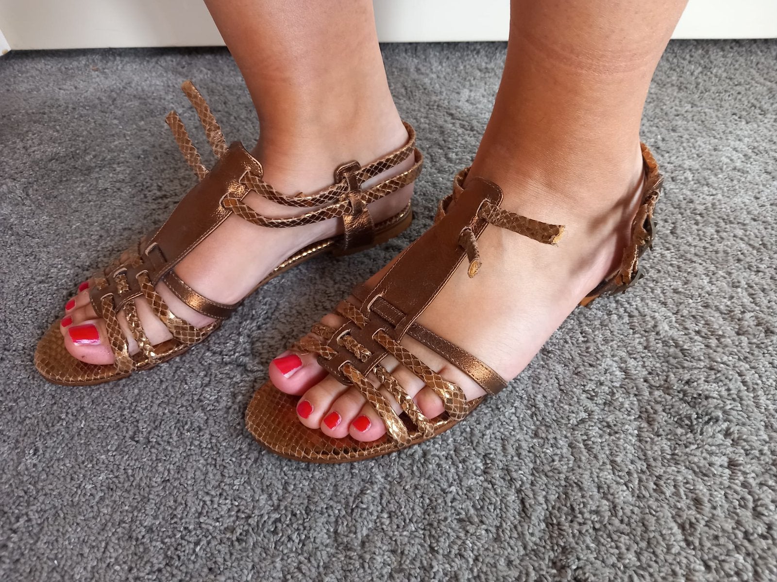 Goude sandaaltjes maat 39. Gedragen, Kleding | Dames, Overige kleuren, Verzenden, Sandalen of Muiltjes, Gedragen