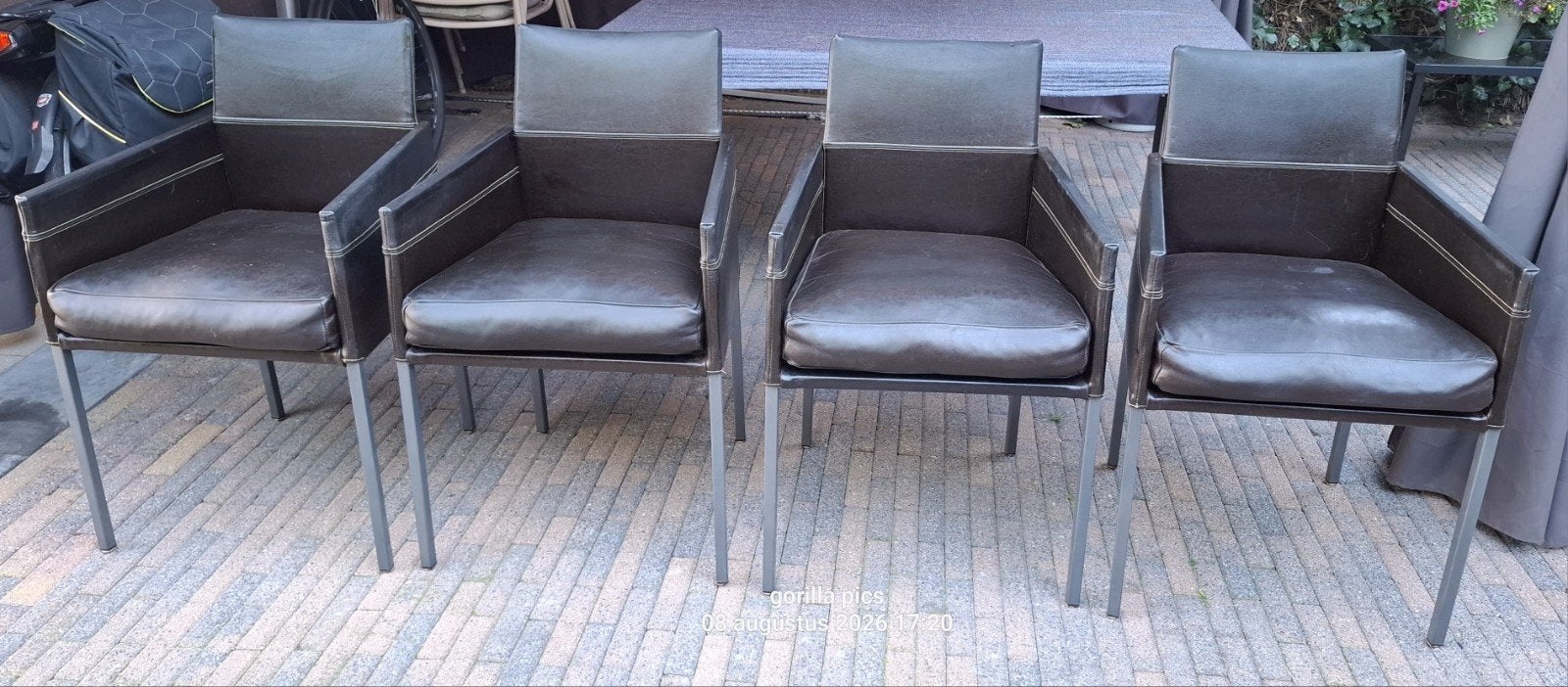 4 KFF Texas designstoelen, donkerbruin leer, geborsteld RVS, Ophalen, Gebruikt, Bruin, Vier