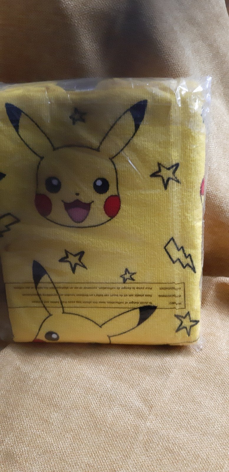 Nieuw Pokémon poncho badcap 60x120, Ophalen, Nieuw, Jongetje of Meisje, Zwem-accessoire