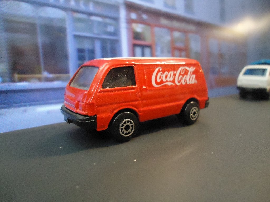 +/- 1:70 Mazda Bongo / Ford Courier - Edocar COCA ~ COLA, Ophalen of Verzenden, Gebruikt, Auto