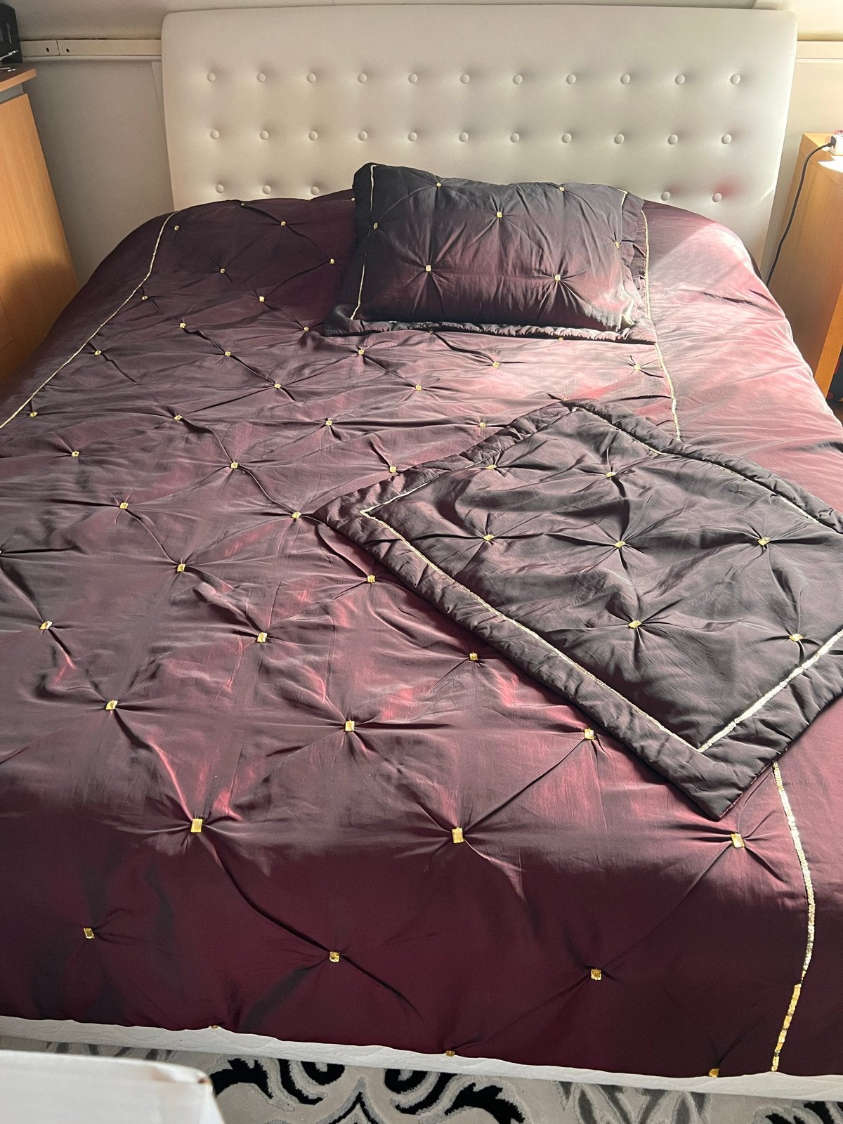 Luxe sprei met Kussenslopen - Bordeauxrood, Gebruikt, Dekbedovertrek, Tweepersoons, Ophalen of Verzenden