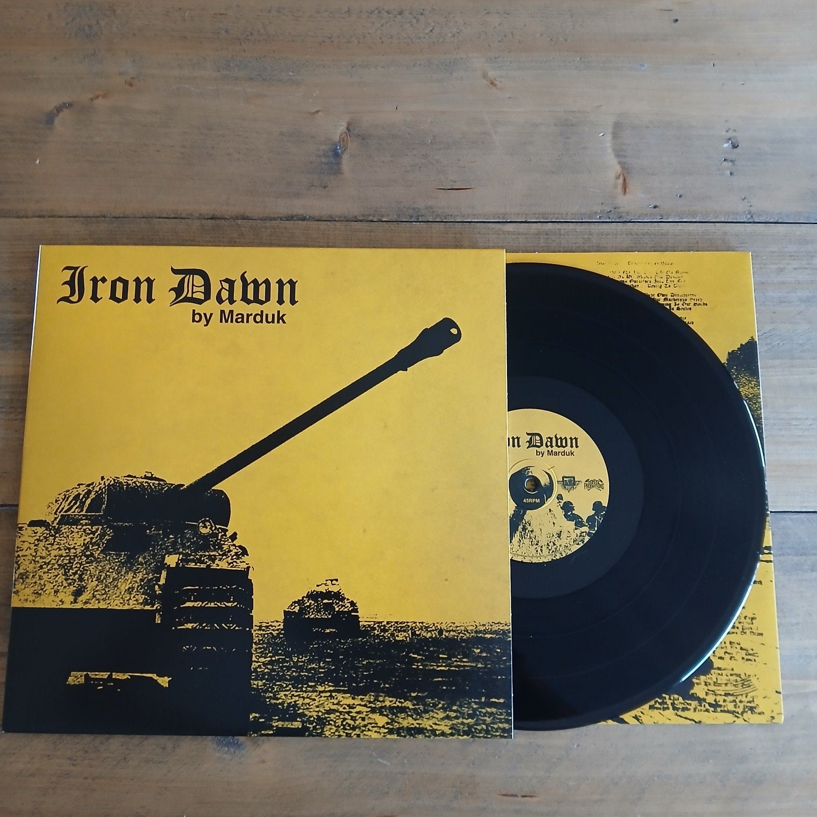 🔴 Marduk ☆ Iron Dawn • EP (Clear black vinyl), Beschermende buitenhoes, Ophalen of Verzenden, Zo goed als nieuw, EP