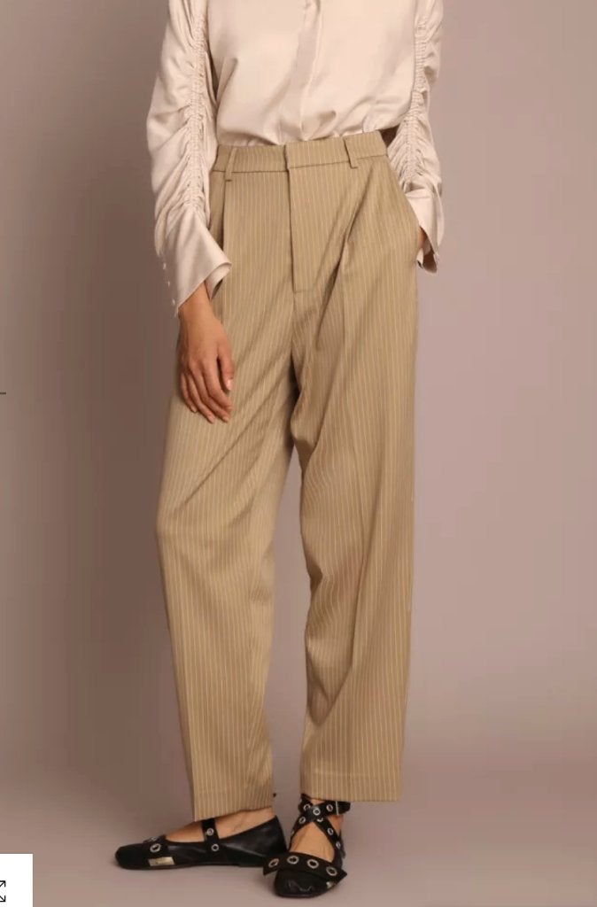 Munthe prachtige broek pinstripe mt 38 nieuwstaat, Maat 38/40 (M), Zo goed als nieuw, Lang, Munthe