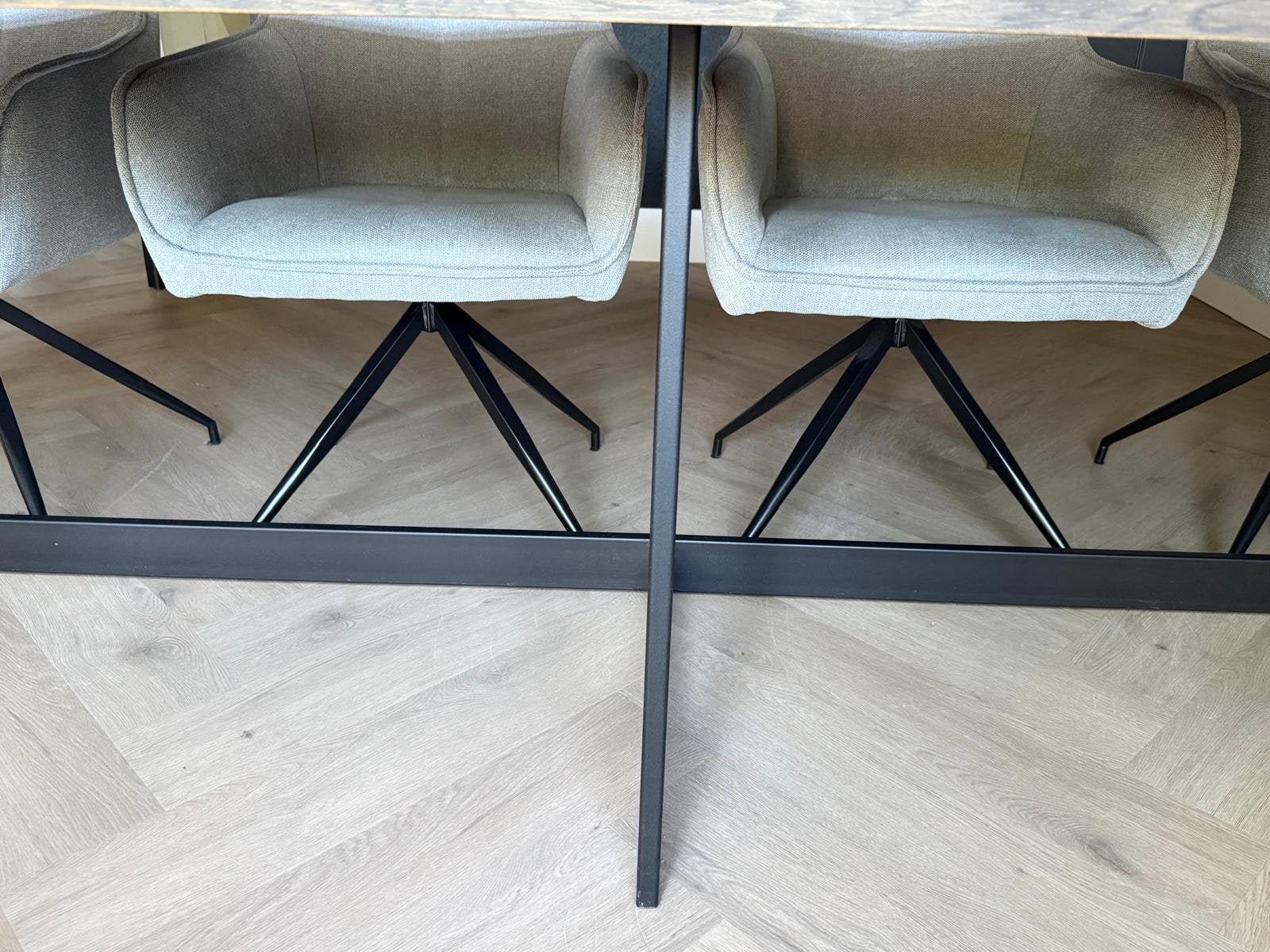 Lange houten eettafel (3m) met 8 draaistoelen, Huis en Inrichting, Tafels | Eettafels, 100 tot 150 cm, 200 cm of meer, Ophalen of Verzenden