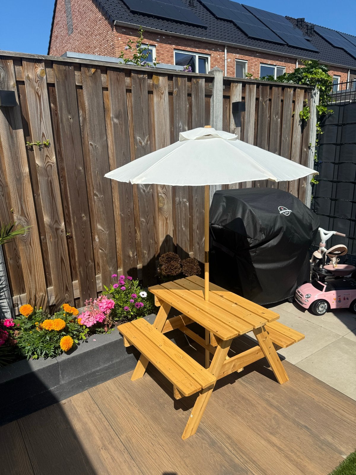 Nieuwe kinderpicknicktafel met parasol, Tuin en Terras, Picknicktafels, Nieuw, Rechthoekig, Hout, Kinderpicknicktafel, Ophalen