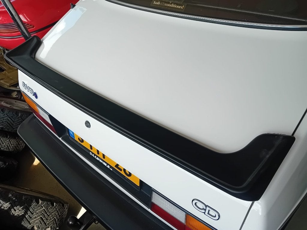 NOS achterklepspoiler Saab 900 classic sedan., Ophalen of Verzenden, Nieuw