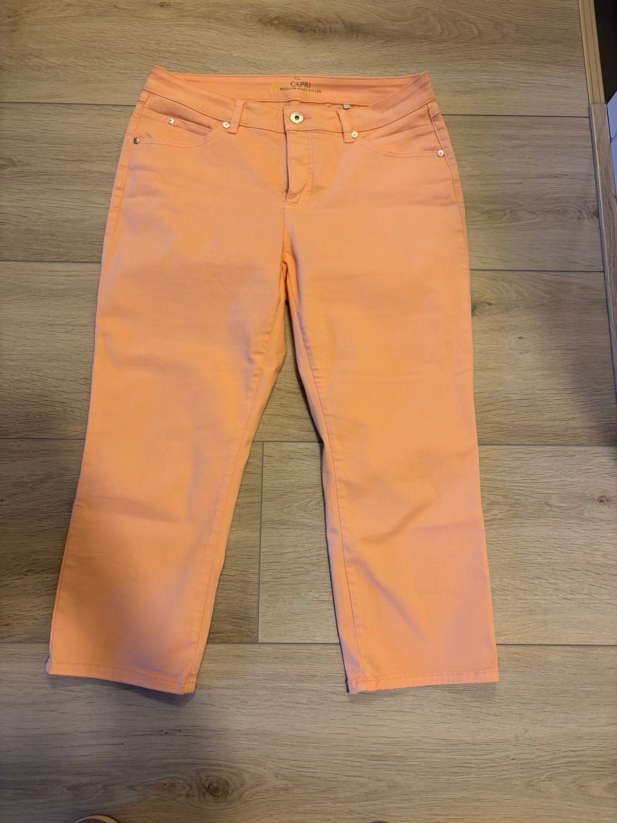 Capri broek oranje maat 42, Maat 42/44 (L), Oranje, Ophalen of Verzenden, Zo goed als nieuw
