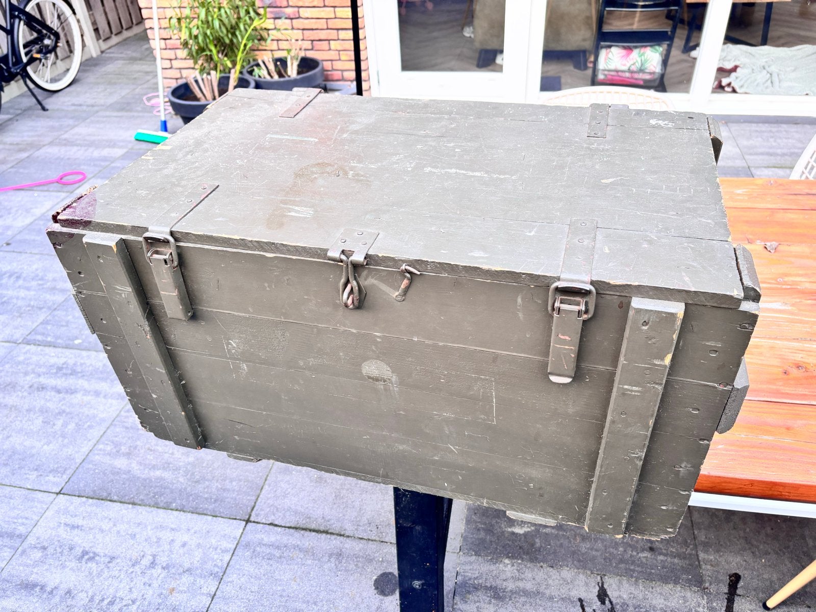Militaire Legergroene Houten Transportkist met Scharnierend, Huis en Inrichting, Ophalen, Gebruikt, 50 tot 100 cm, 5 – 50