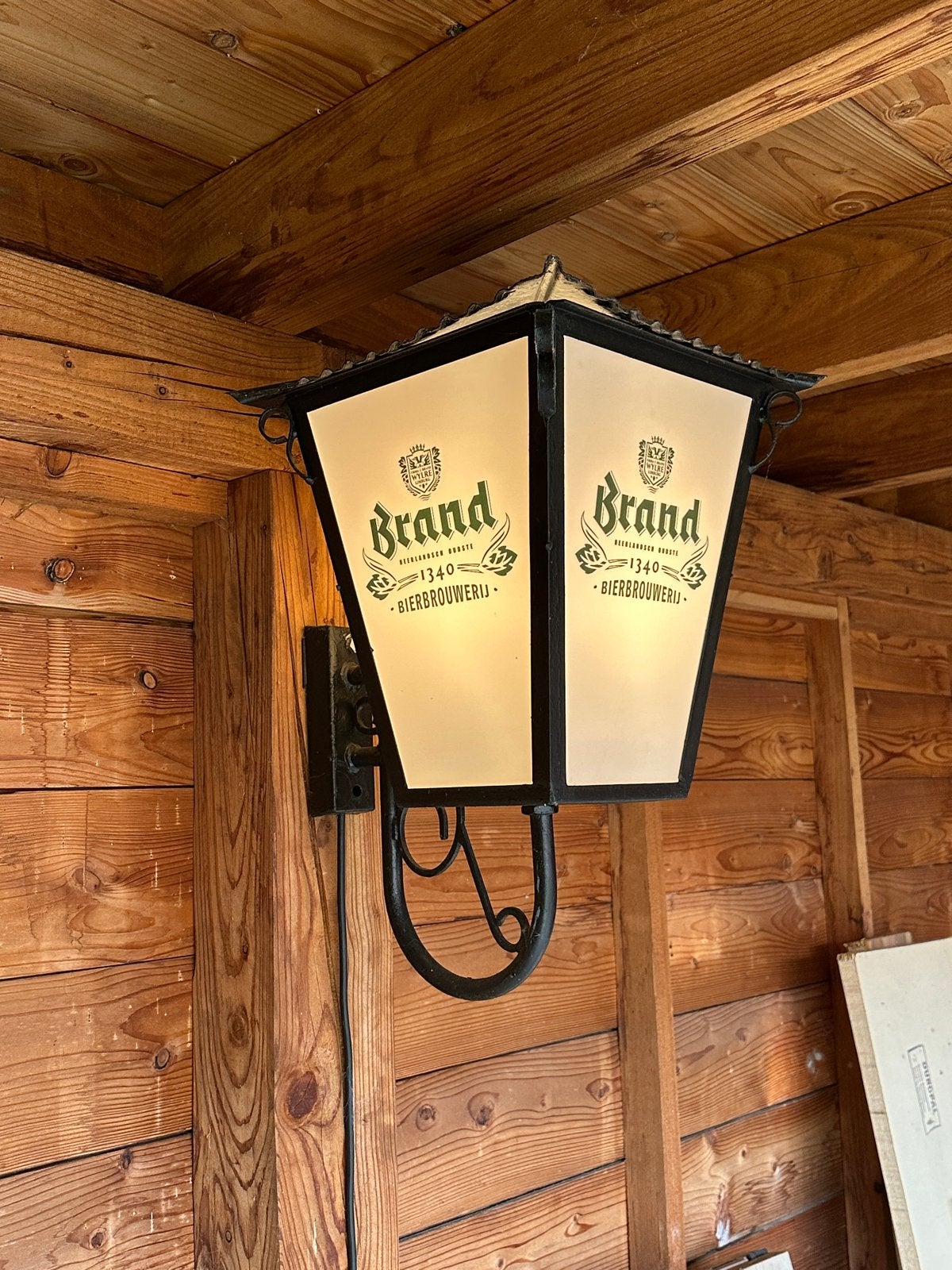 Brand Bier Lantaarn, Ophalen