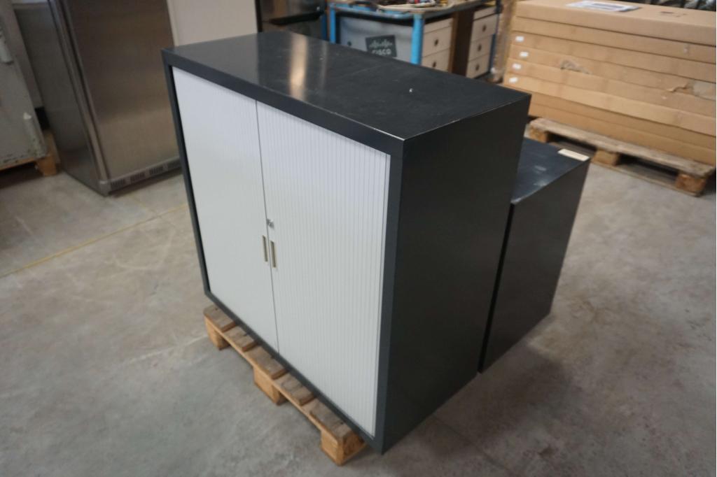 Kleine archiefkast roldeurkast gereedschapskast garagekast, Niet ingevuld, Gebruikt, Niet ingevuld, Meerdere deuren