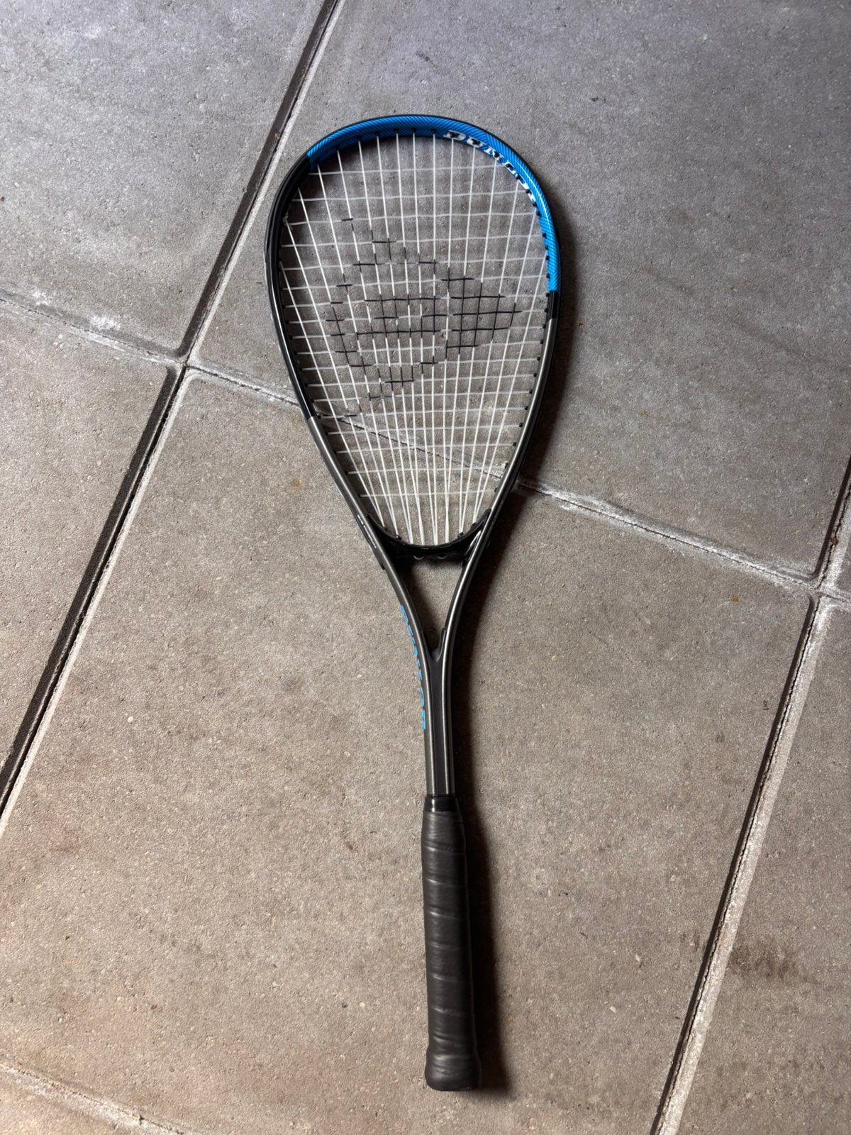 Squash racket, Ophalen of Verzenden, Zo goed als nieuw, Racket