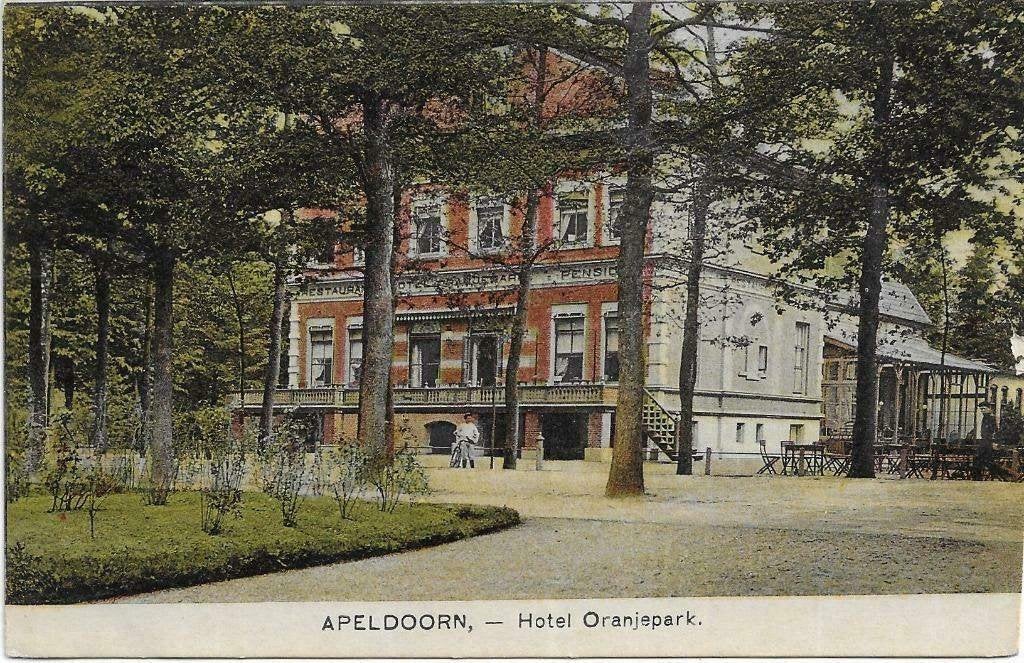 AK Apeldoorn - Hotel Oranjepark, Verzenden, 1920 tot 1940, Ongelopen, Gelderland