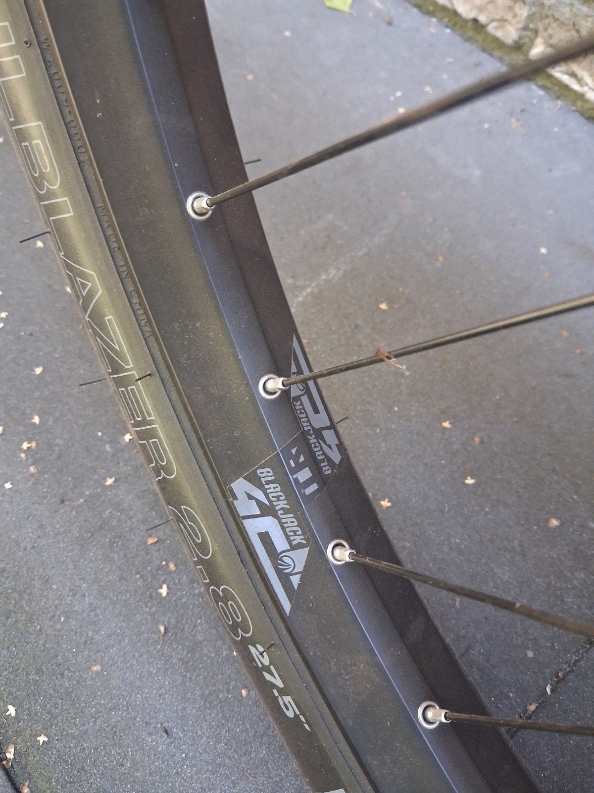 Foto 8 van klunker mountainbike 27.5 plus banden