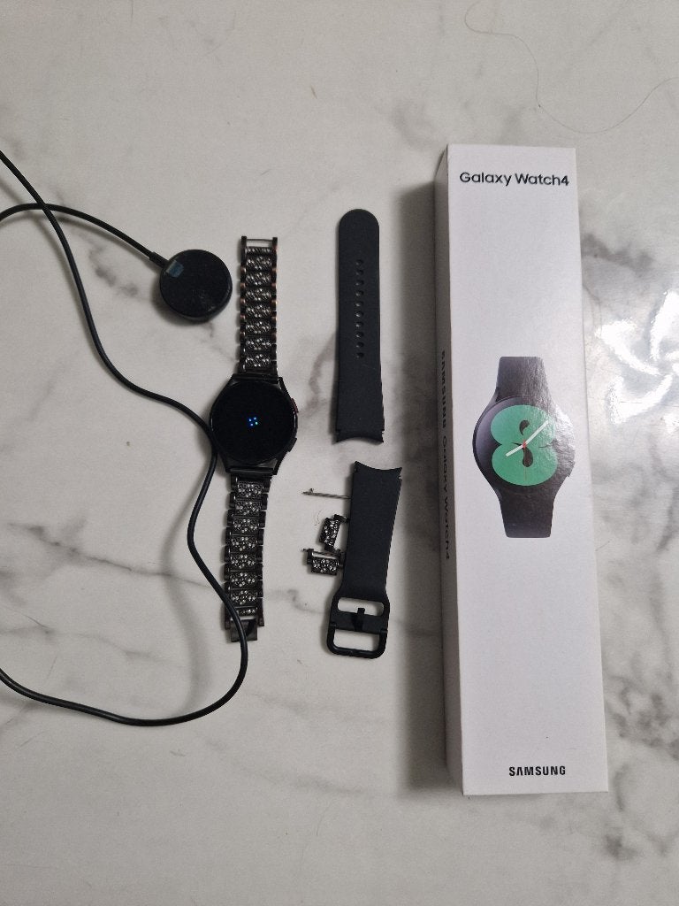 samsung galaxy watch 4 lte 40mm, Zwart, Samsung ⌚️, Ophalen of Verzenden, Zo goed als nieuw