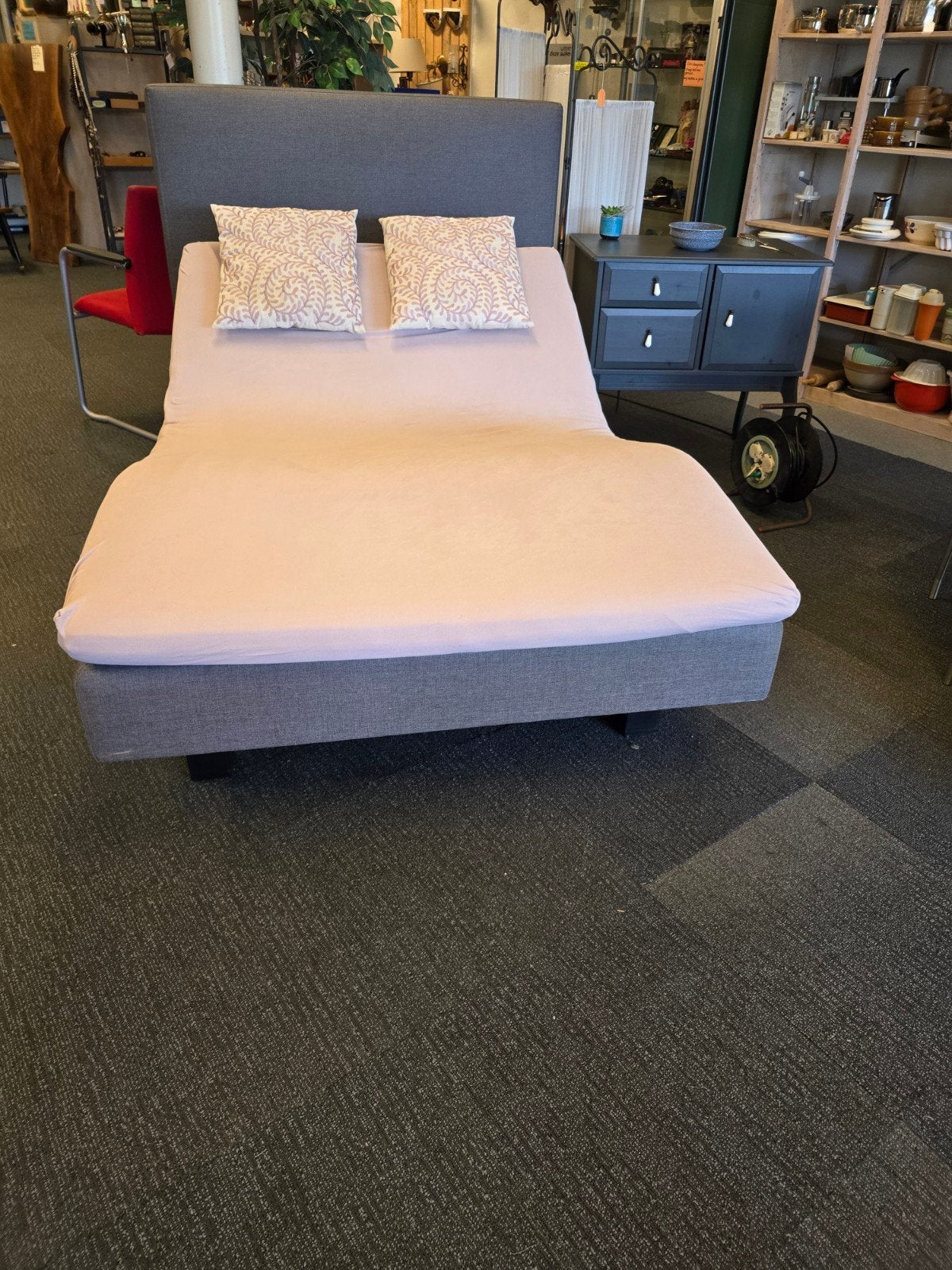 Elektrische boxspring Caresse met afstandsbediening 120x200, Ophalen, Zo goed als nieuw, Twijfelaar, 120 cm
