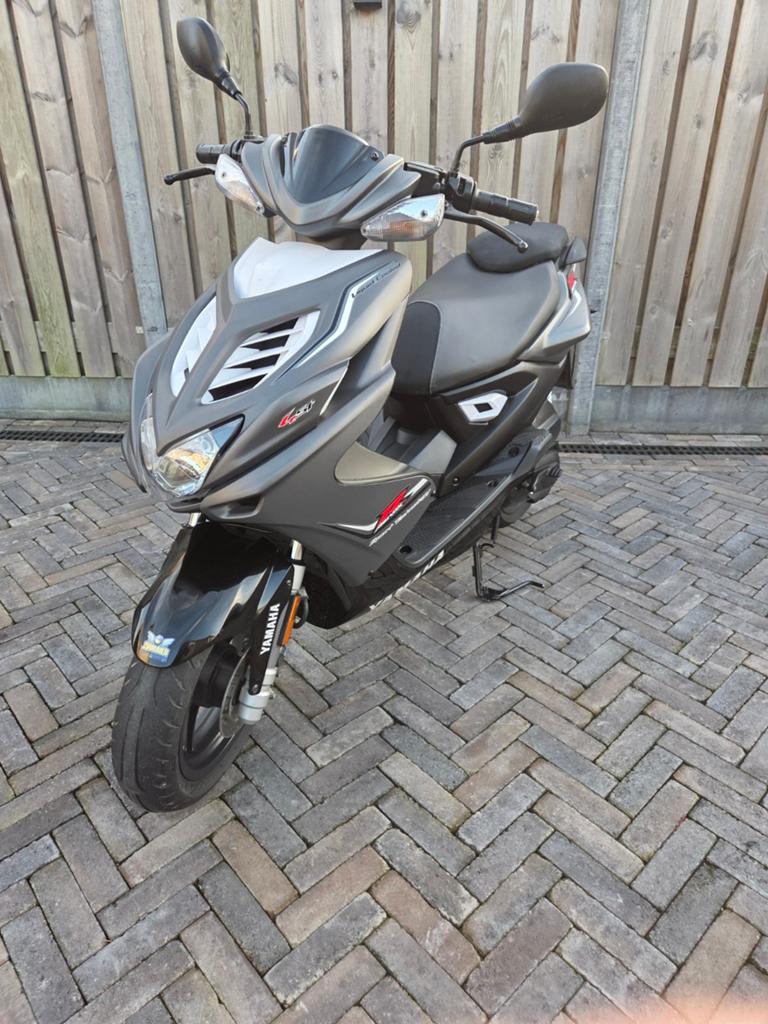 Yamaha Aerox R 4t, Fietsen en Brommers, Scooters | Yamaha, Ophalen, Zo goed als nieuw, Benzine, Aerox