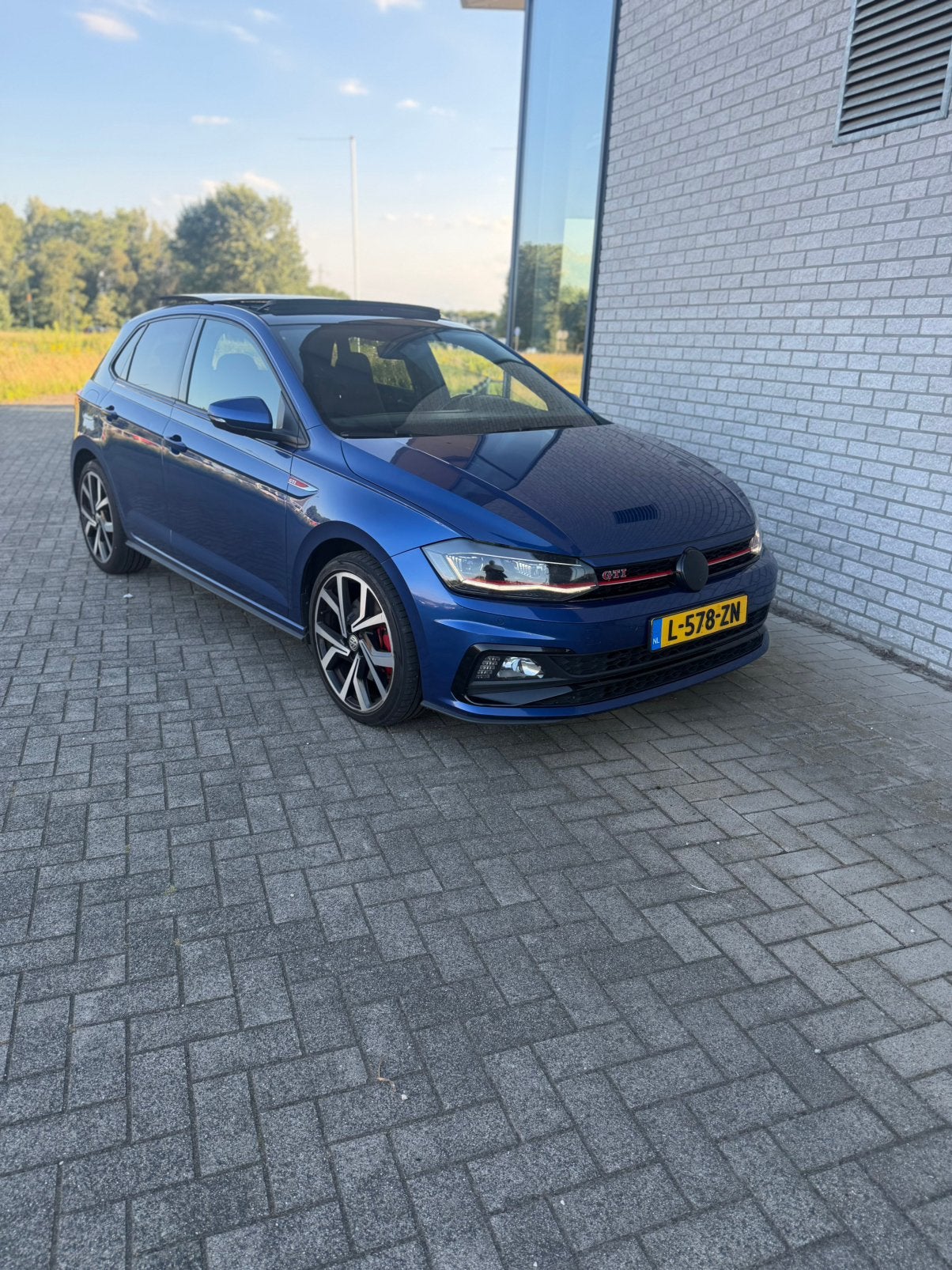 Volkswagen Polo 2.0 TSI 200pk 6-DSG 2018 Blauw, Auto's, 4 cilinders, 1984 cc, Blauw, 1200 kg