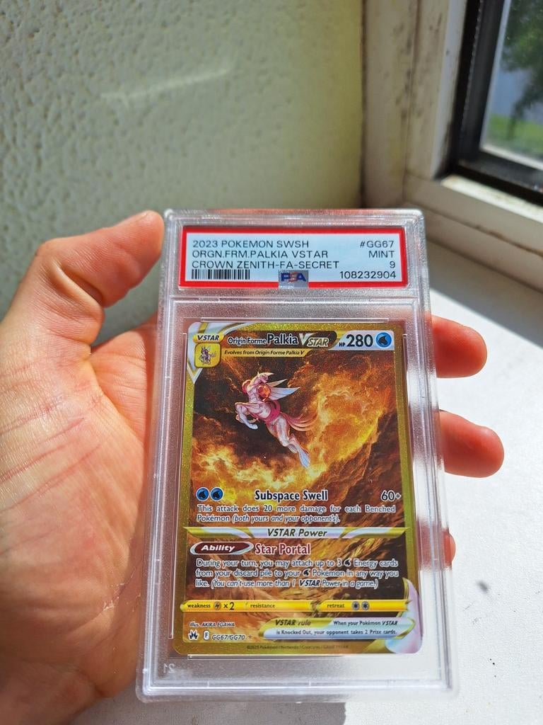 Origin Forme Palkia VSTAR Gold Secret PSA 9 Pokémon Kaart, Ophalen of Verzenden, Zo goed als nieuw, Losse kaart