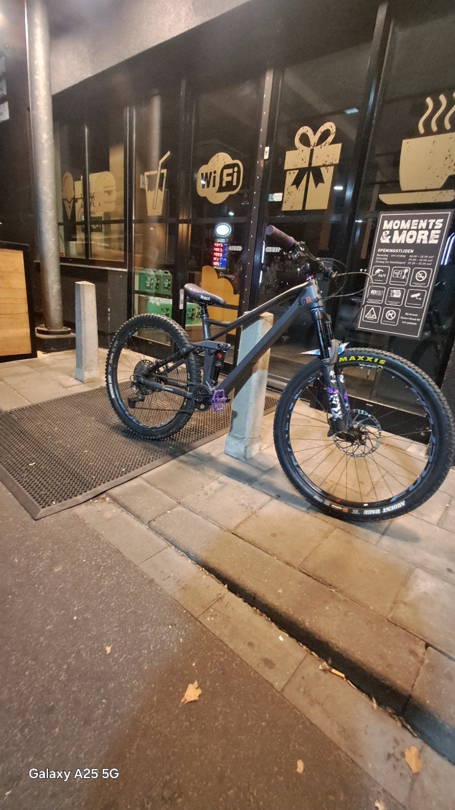 mountainbike full suspension, Heren, Overige typen, Ophalen of Verzenden, Zo goed als nieuw