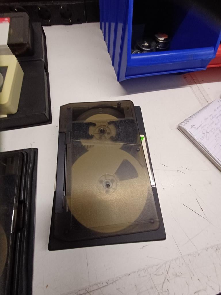 6x U-matic 3/4 inch videocassettes: Fujifilm, Sony, JVR, Ophalen of Verzenden