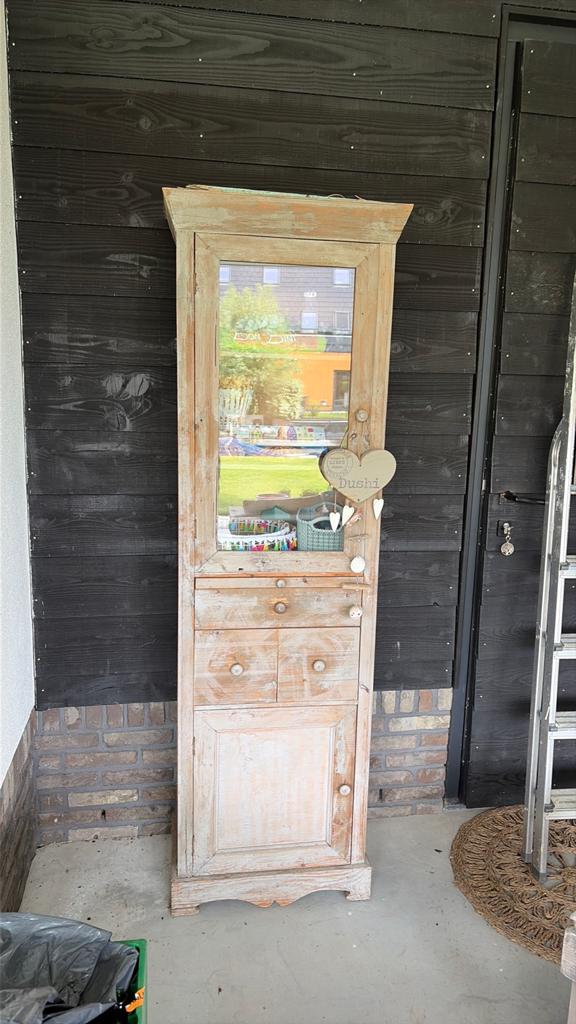 Leuk kastje om te hebben, Huis en Inrichting, Kasten | Boekenkasten, Ophalen, Gebruikt, Met deur(en), 50 tot 100 cm