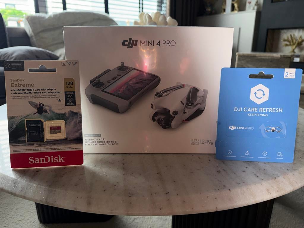 DJI Mini 4 Pro Fly More Combo + DJI Care Refresh + SD-kaart, Audio, Tv en Foto, Drones, Nieuw, Cameradrone, Topkwaliteit, DJI