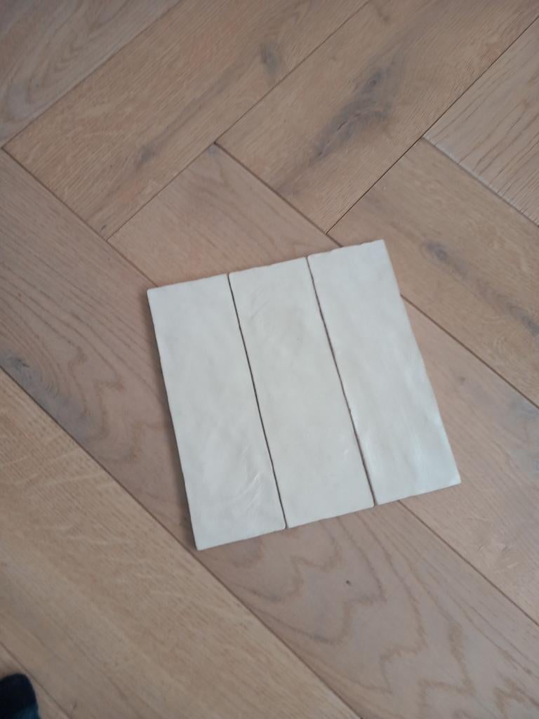 Handvormige tegeltjes parelmoer wit bejmat zelliges, Nieuw, Minder dan 20 cm, Minder dan 5 m², Wandtegels