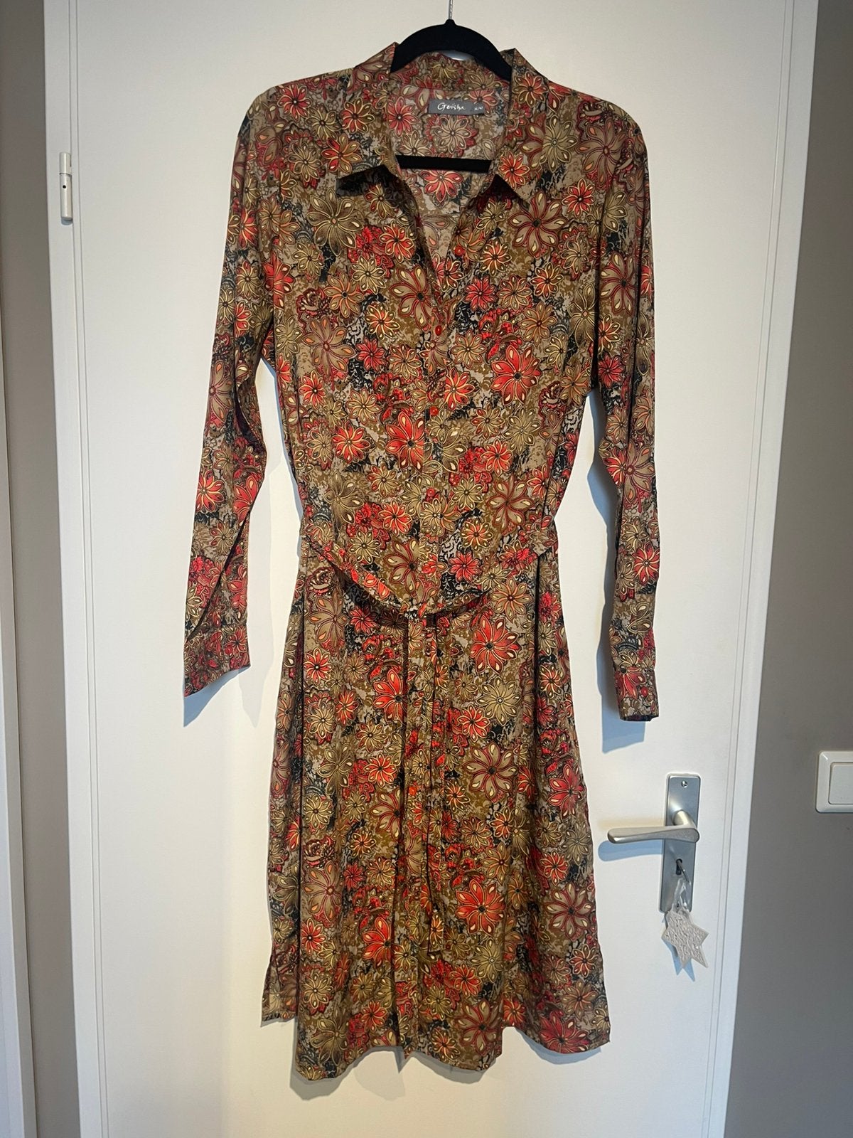 Geisha jurk maat 42, Kleding | Dames, Bruin, Maat 42/44 (L), Ophalen of Verzenden, Zo goed als nieuw