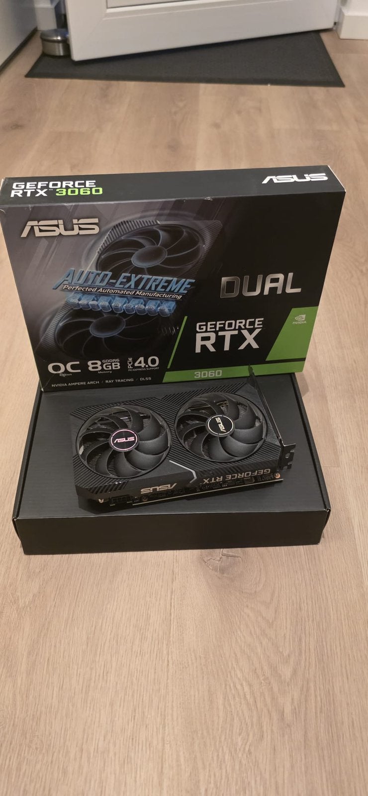 ASUS Dual GeForce RTX 3060 OC 8GB - Vrijwel ongebruikt!, Computers en Software, Videokaarten, Ophalen of Verzenden, Zo goed als nieuw