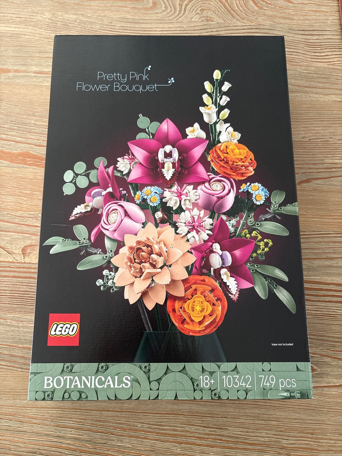 LEGO Botanicals 10342 Pretty Pink Flower Bouquet NIEUW, Ophalen of Verzenden, Nieuw, Overige merken