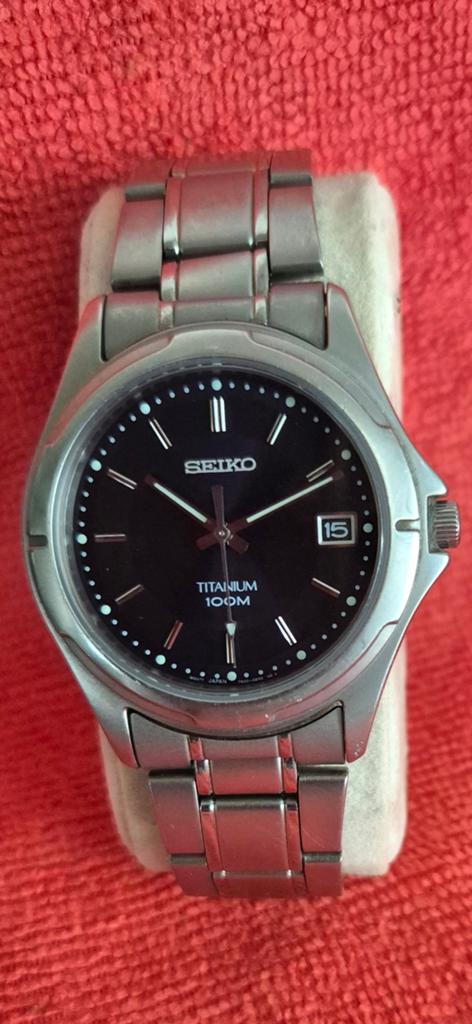 Vintage horloge in titanium zilverkleur, Verzenden, Zo goed als nieuw, Seiko