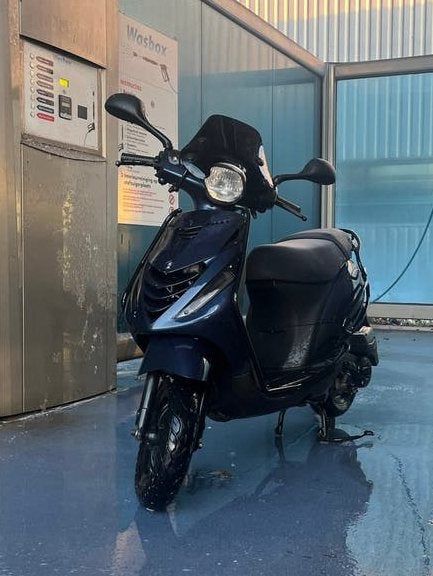 Piaggio Zip 2017 50cc, Ophalen, Gebruikt, Benzine, Zip