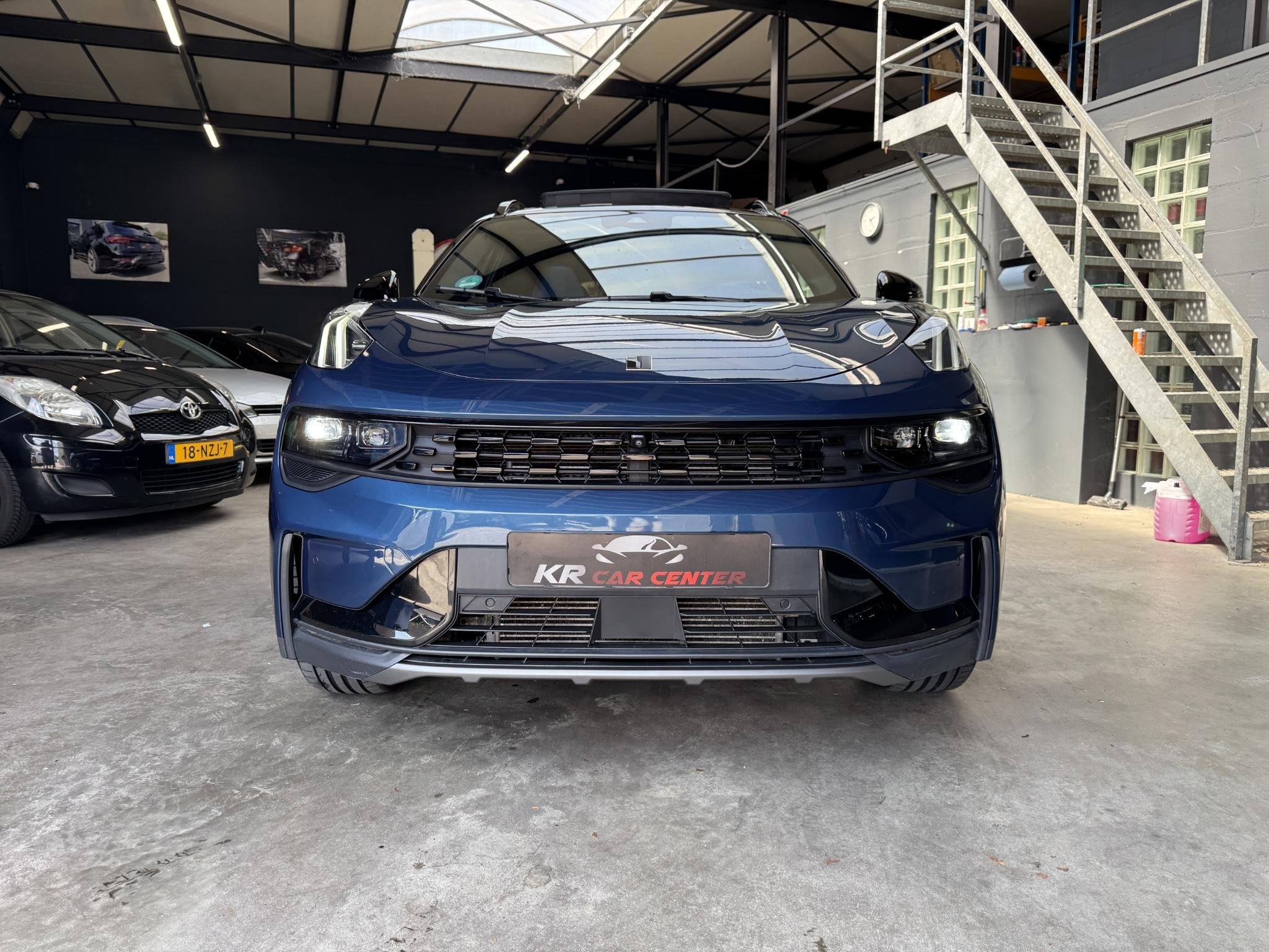Lynk & Co 01