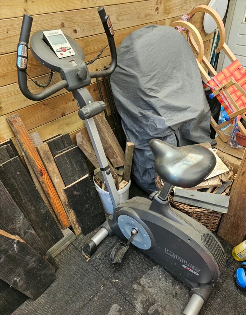 Home- / crosstrainer Gratis, Ophalen, Gebruikt, Crosstrainer