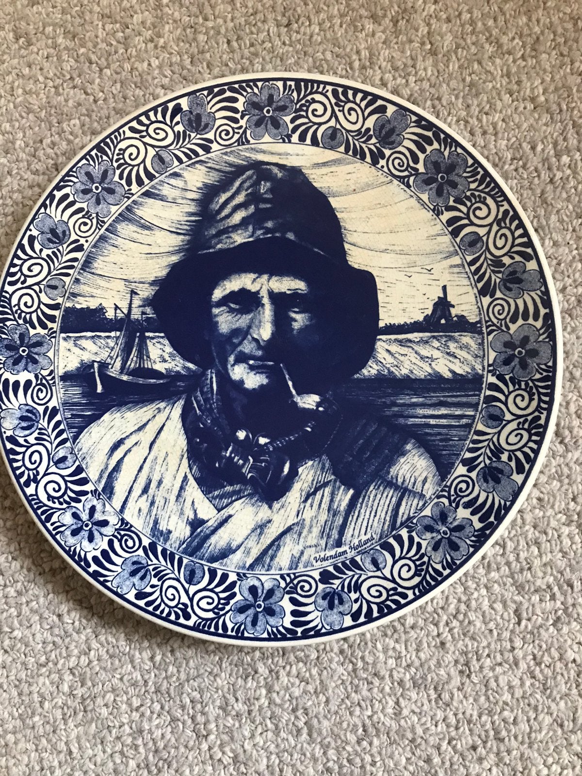 Mooie groot DELFS BLAUW VOLENDAM VISSER wandbord 30 cm, Ophalen of Verzenden