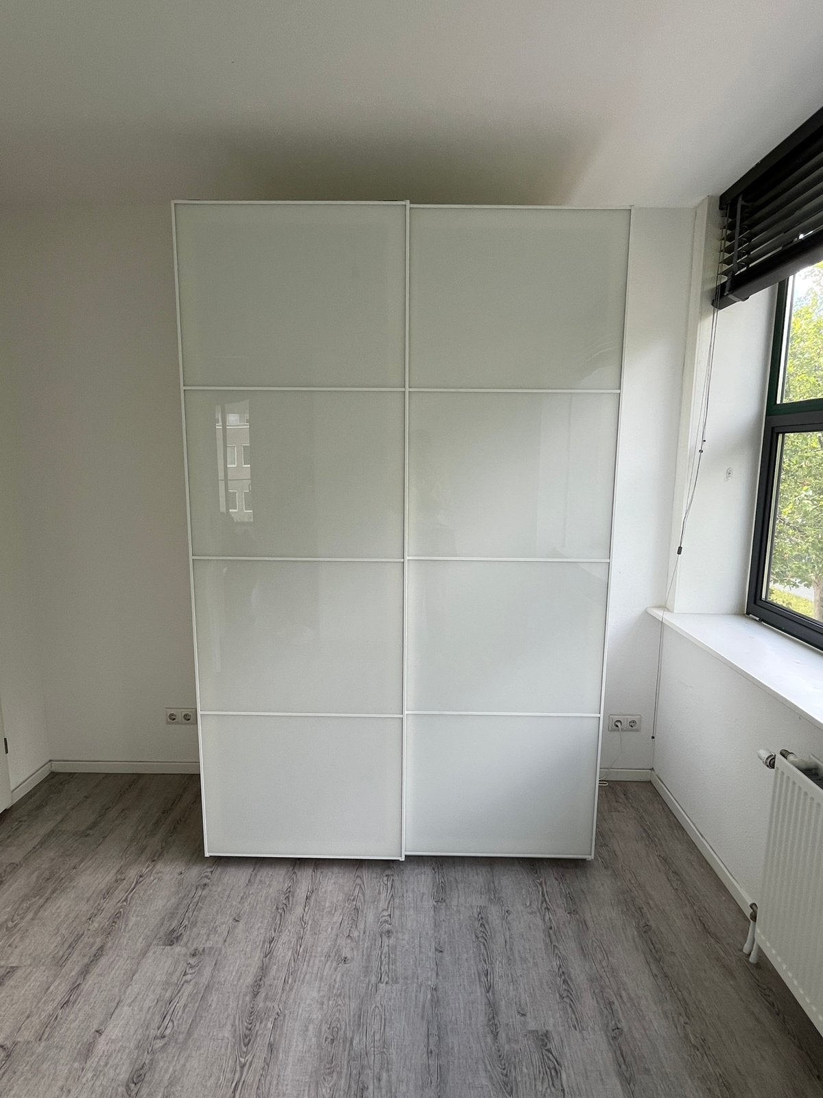 IKEA PAX kledingkast met verlichting en glazen deuren, Ophalen, Zo goed als nieuw, 50 tot 75 cm, 200 cm of meer