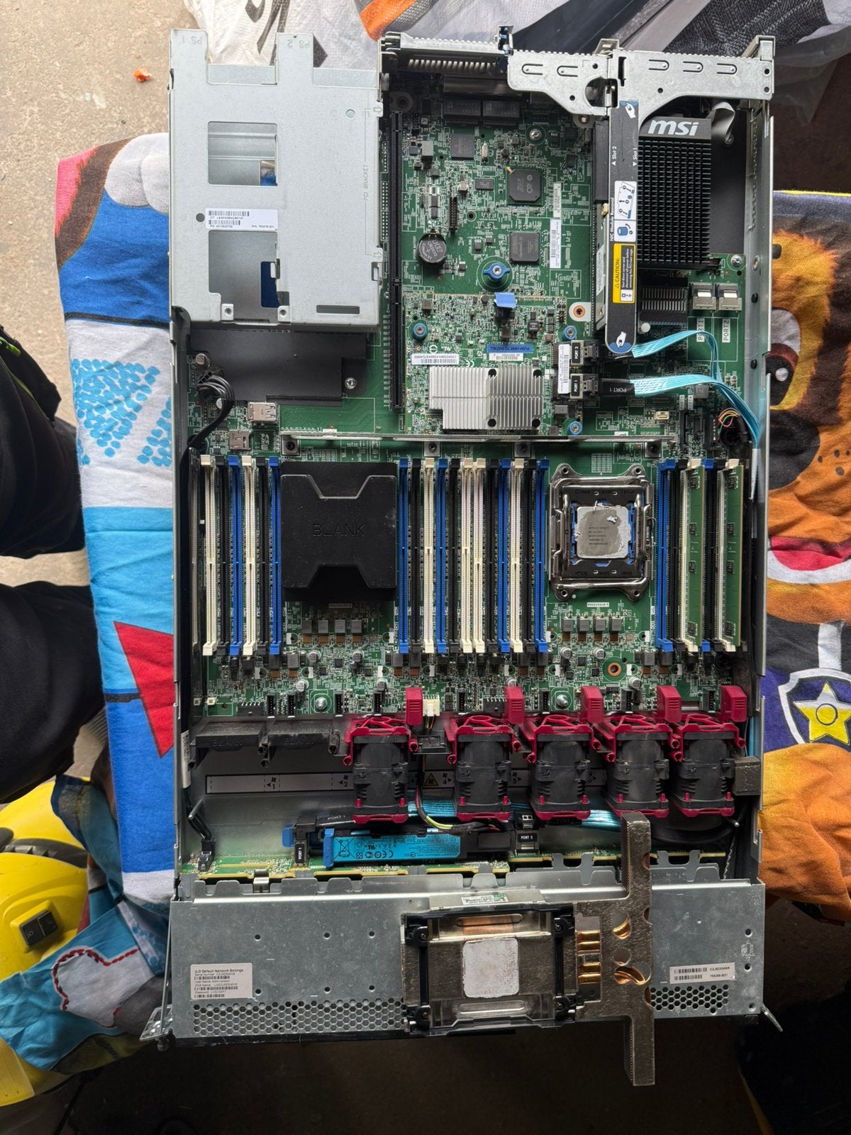 Proliant DL360 gen9 server, Ophalen, Gebruikt, 16 GB, 3 tot 4 Ghz