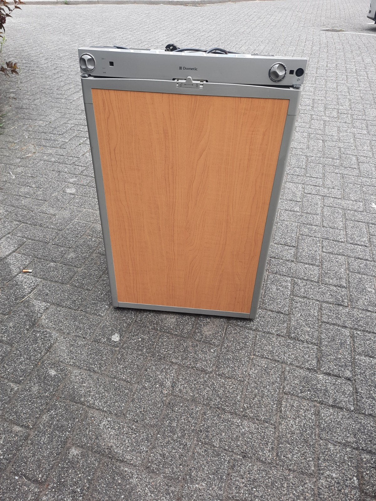 Dometic RM-7290 camper caravan absorptie koelkast op gas 12v, Caravans en Kamperen, Camper-accessoires, Ophalen of Verzenden, Gebruikt