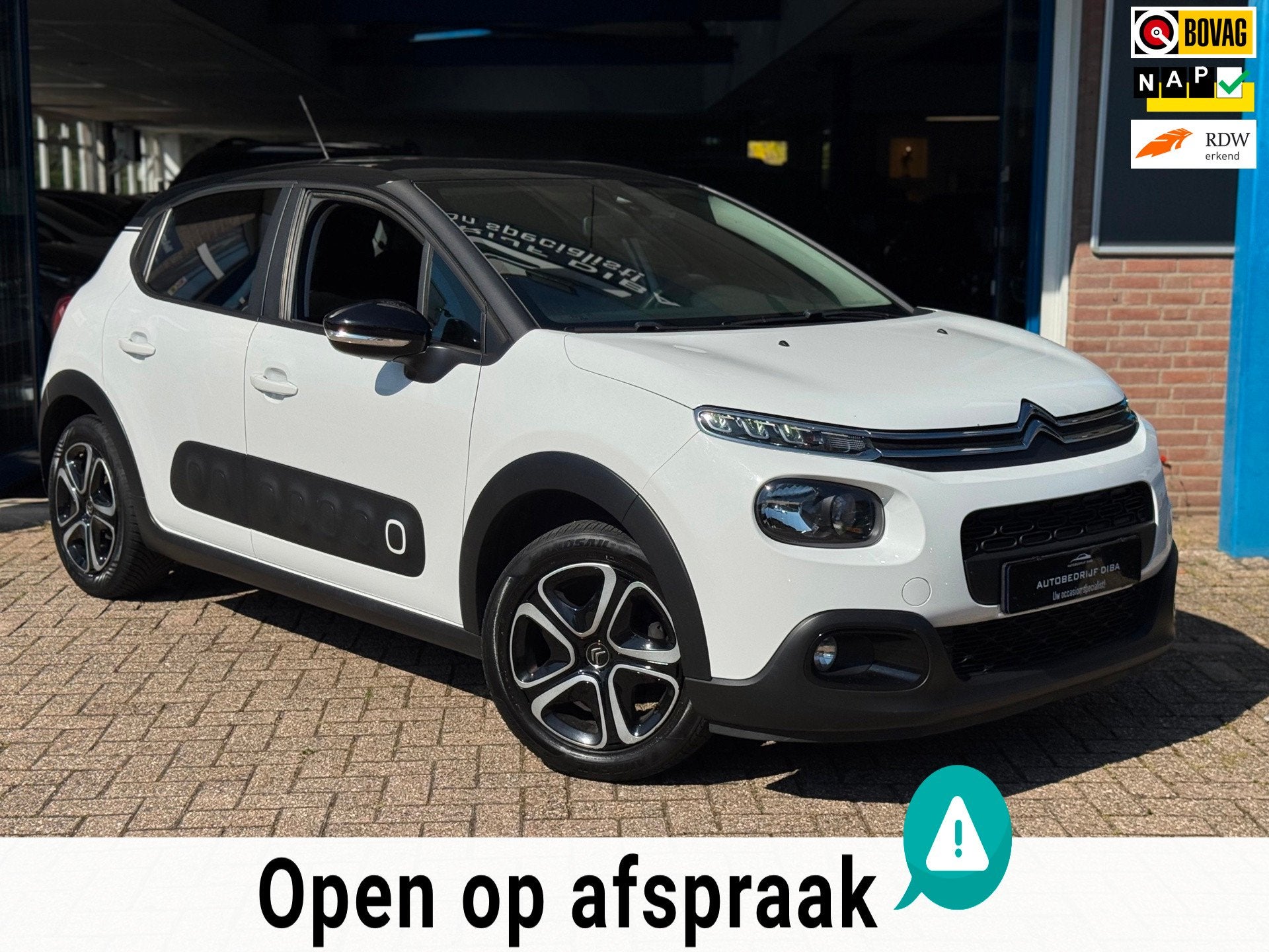 Citroen C3 1.2 PureTech Feel Edition 2018 NAVI CLIMA NAP!, Auto's, 1199 cc, 82 pk, 450 kg, Wit